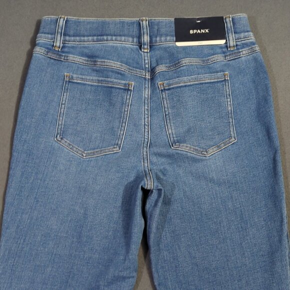 Spanx Jeans Women's L Stonewashed Blue Flare High Rise SPANXshape EveryWear NWT - Picture 3 of 16